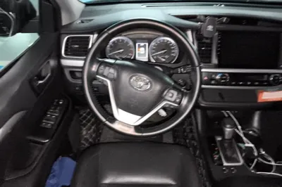 Toyota Highlander 2018, 113800 км, за 21019 USD - фото 10