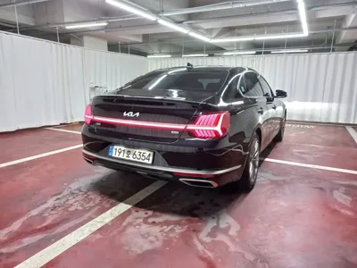Kia K9 2023, 67794 км, за 6301.69 USD