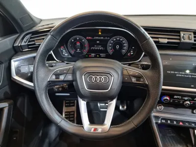 Audi Q3 2024, 1100 км, за 35118.81 USD - фото 13