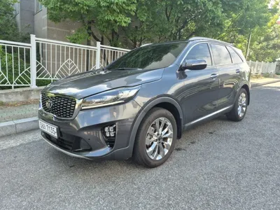 Kia Sorento 2018, 129970 км, за 10293.17 USD