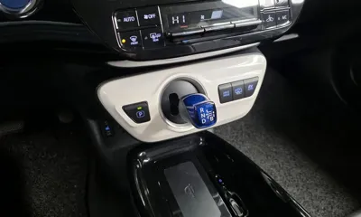 Toyota Prius 2018, 63709 км, за 14073.34 USD - фото 9