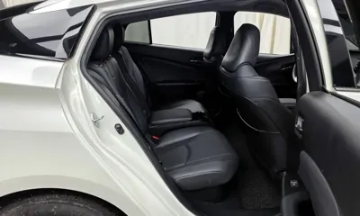 Toyota Prius 2018, 63709 км, за 14073.34 USD - фото 12