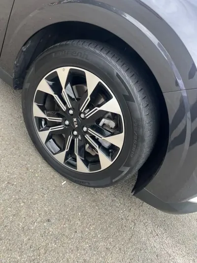 Kia Canival 2021, 74261 км, за 21005.65 USD