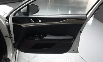 Kia K5 2021, 38682 км, за 12945.63 USD - фото 24