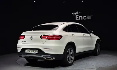 Mercedes-Benz GLC-Class 2019, 129113 км, за 16901.77 USD