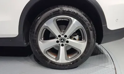 Mercedes-Benz GLC-Class 2019, 129113 км, за 16901.77 USD