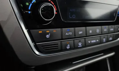Hyundai Sonata 2015, 74103 км, за 7014.23 USD - фото 17