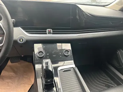 Bestune B70 2021, 58000 км, за 5267.7 USD