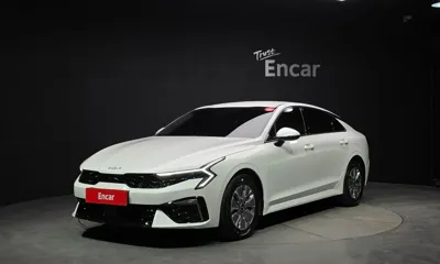 Kia K5 · 2025 год