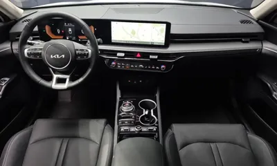 Kia K5 2025, 5520 км, за 19372.03 USD - фото 7
