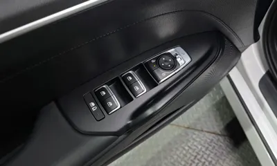 Kia K5 2025, 5520 км, за 19372.03 USD - фото 27