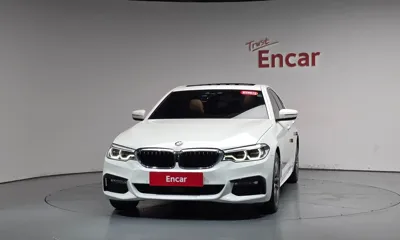 BMW 5-Series 2018, 108156 км, за 13153.61 USD