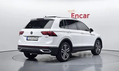 Volkswagen Tiguan 2022, 17812 км, за 42651.54 USD