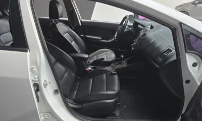 Kia K3 2014, 80555 км, за 4592 USD - фото 10