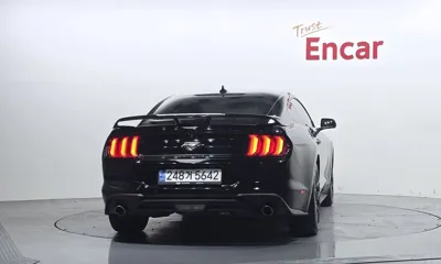 Ford Mustang 2022, 46681 км, за 18970.72 USD