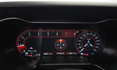 Ford Mustang 2022, 46681 км, за 18970.72 USD - фото 8