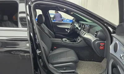 Mercedes-Benz E-Class 2020, 71084 км, за 14918.57 USD - фото 11
