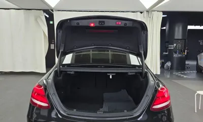 Mercedes-Benz E-Class 2020, 71084 км, за 14918.57 USD - фото 20