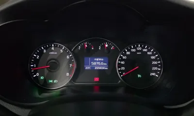 Kia Carens 2014, 269404 км, за 2540.72 USD - фото 8