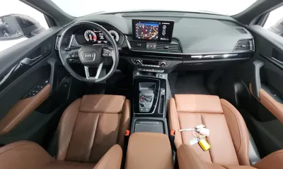 Audi Q5 2021, 23373 км, за 28990.24 USD - фото 7