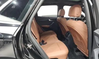 Audi Q5 2021, 23373 км, за 28990.24 USD - фото 12