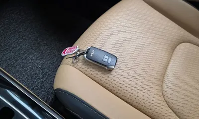 Kia Canival 2023, 133026 км, за 15926.67 USD - фото 28