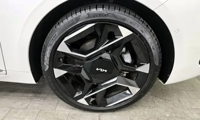 Kia K8 2025, 36784 км, за 24281.21 USD