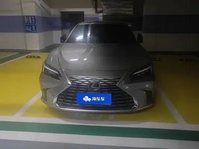 Lexus ES 2026, 500 км, за 31831.84 USD