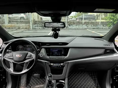 Cadillac XT5 2019, 66000 км, за 16185.68 USD - фото 15