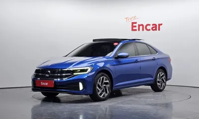 Volkswagen Jetta · 2023 год