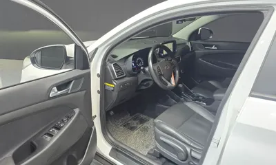 Hyundai Tucson 2019, 77447 км, за 10571.52 USD - фото 10