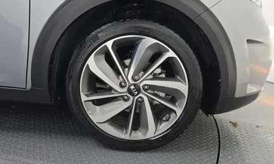 Kia Niro 2018, 19717 км, за 11644.56 USD - фото 21