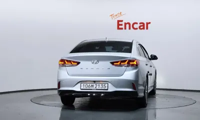 Hyundai Sonata 2020, 215092 км, за 7247.79 USD