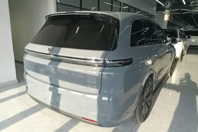 Li Auto L8 2025, 27300 км, за 42065 USD - фото 8