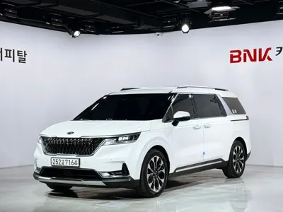 Kia Canival · 2021 год