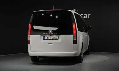 Hyundai Staria 2023, 98184 км, за 14911.76 USD