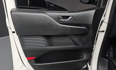 Hyundai Staria 2023, 98184 км, за 14911.76 USD - фото 24