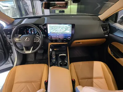 Lexus NX 2025, 12413 км, за 44637 USD - фото 7