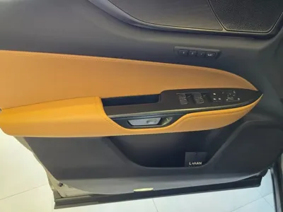 Lexus NX 2025, 12413 км, за 44637 USD - фото 12
