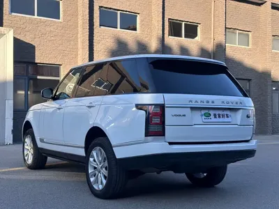 Land Rover Range Rover 2014, 150000 км, за 48851.32 USD - фото 9