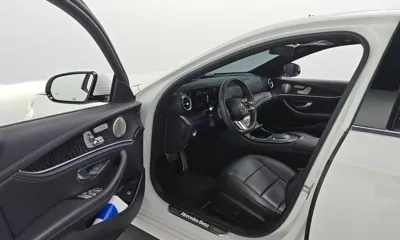 Mercedes-Benz E-Class 2023, 85906 км, за 26250.49 USD - фото 10