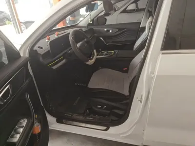 EXEED Zhaofeng 2023, 26100 км, за 13696.45 USD