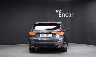 Hyundai i40 2014, 208849 км, за 2797.3 USD