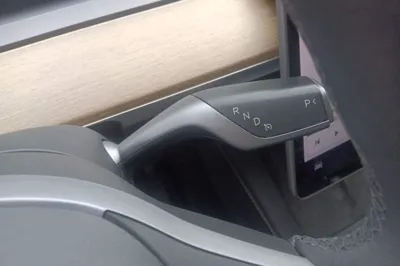 Tesla Model Y 2021, 123500 км, за 20402 USD - фото 14