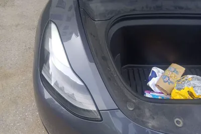 Tesla Model Y 2021, 123500 км, за 20402 USD - фото 23