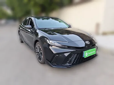 Toyota Camry 2026, 4400 км, за 26106 USD - фото 3