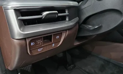 Hyundai Grandeur 2023, 48188 км, за 65140.1 USD - фото 27