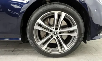 Mercedes-Benz E-Class 2021, 25398 км, за 24894.89 USD