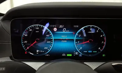 Mercedes-Benz E-Class 2021, 25398 км, за 24894.89 USD - фото 8