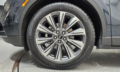 Lincoln Corsair 2021, 71190 км, за 14702.07 USD